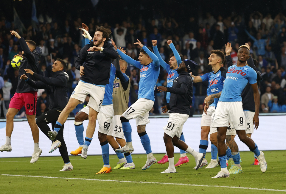 掘金主帅：将根据戈登的腿筋拉伤程度来确定具体的伤停时间