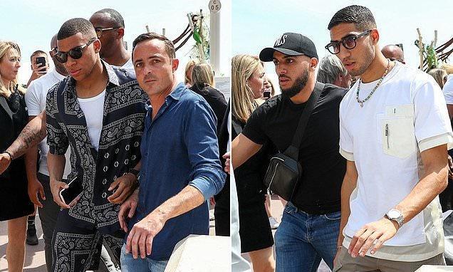 德转更新后荷甲身价前10：萨伊瓦里3200万第1，帕罗特上榜