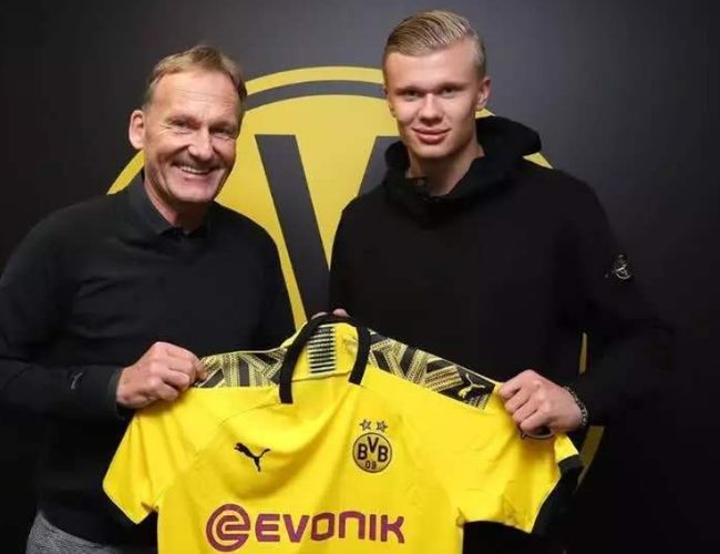 西甲主席特瓦斯：未来会争取在中国举办一场正式的西甲联赛（特瓦斯：西甲未来力争在中国举办一场正式联赛）