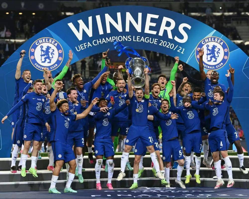 NBA球队换帅对赛季影响分析（NBA换帅对赛季表现的影响解析）