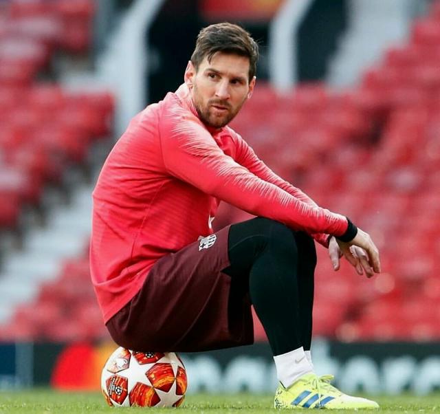 利物浦欧冠客场取分战平切尔西（欧冠客战切尔西，利物浦带走一分）