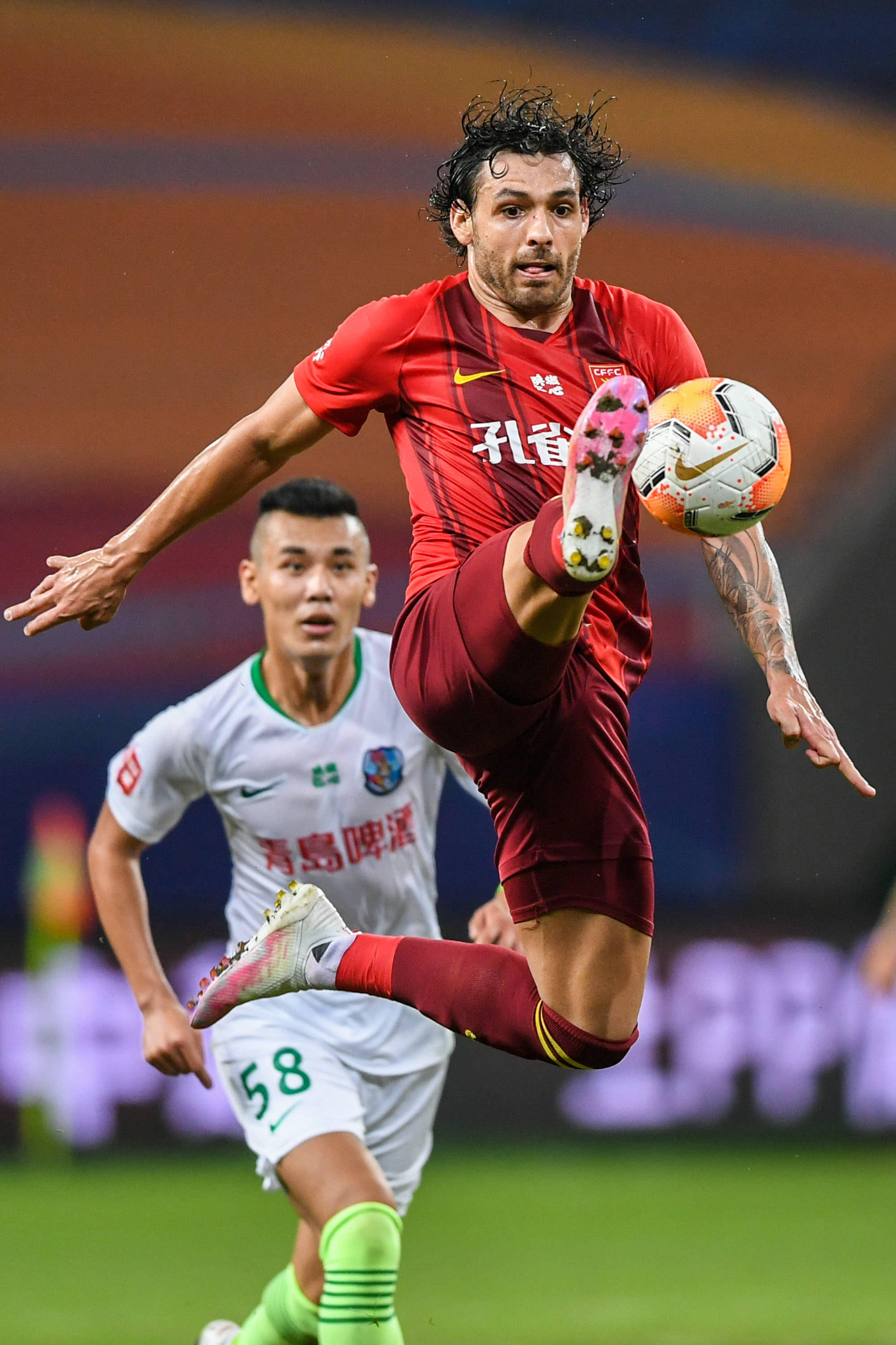 苏超上座人数TOP10：南京奥体占七席，决赛62329人观众创纪录（苏超上座人数前十：南京奥体占七席，决赛62329人创纪录）