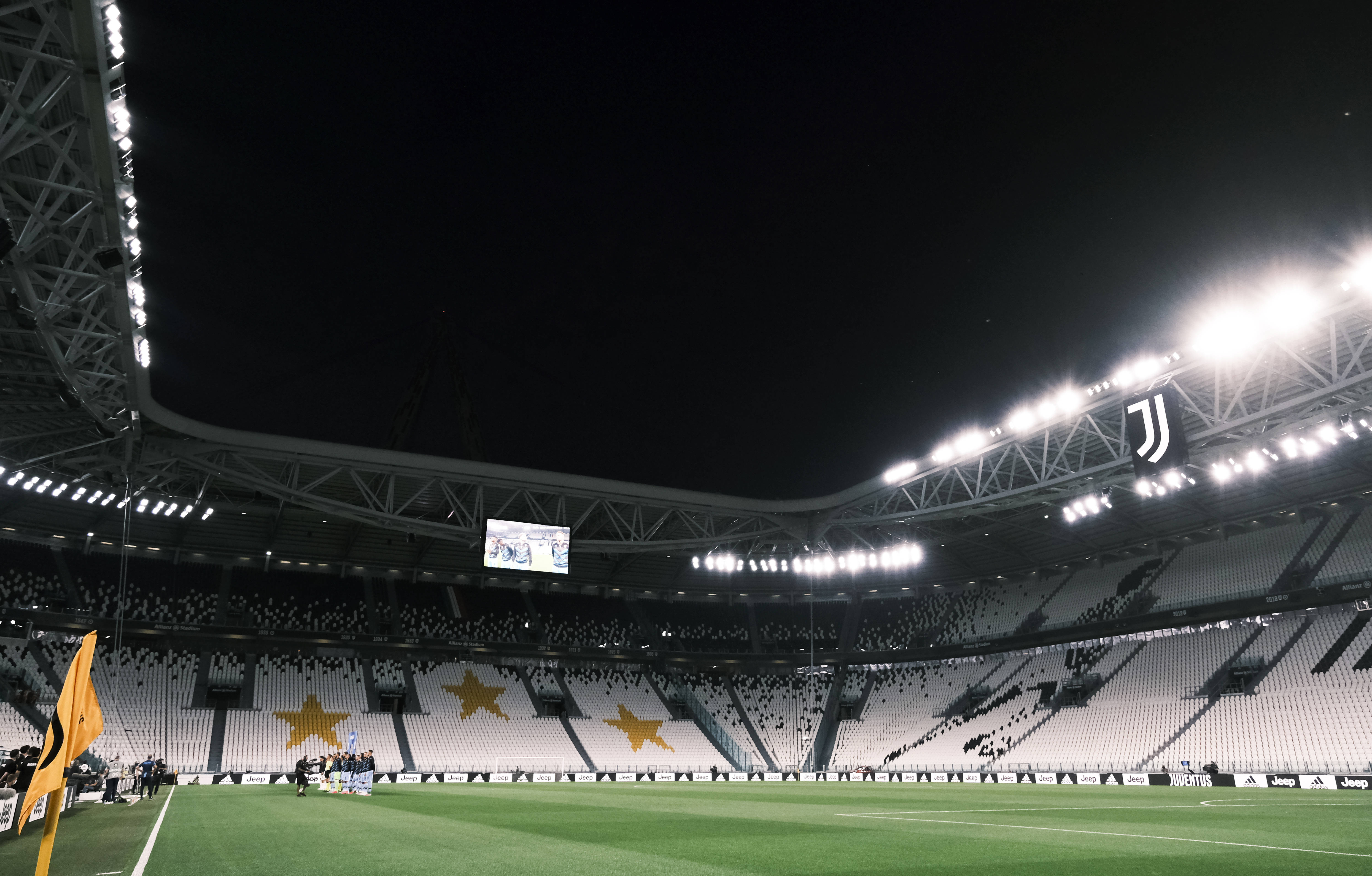 穆勒：我很喜欢看梅西踢球，一直很期待这场对决（穆勒：我非常欣赏梅西，早就期待与他过招）