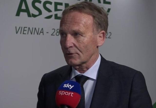 胡尔克谈转会传闻：媒体谈论的比我自己知道的还多