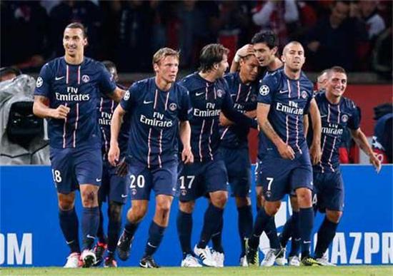 孙兴慜重返北伦敦揭幕壁画并与球迷告别（孙兴慜回归北伦敦出席壁画揭幕，向球迷告别）