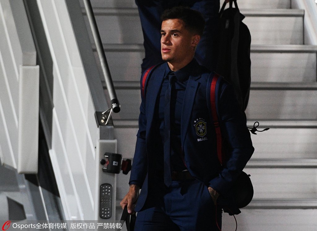 名宿：我不会让弗拉泰西当替补，任何比赛任何对手他都能进球（名宿表态：弗拉泰西绝非替补，无论对手是谁都能破门）