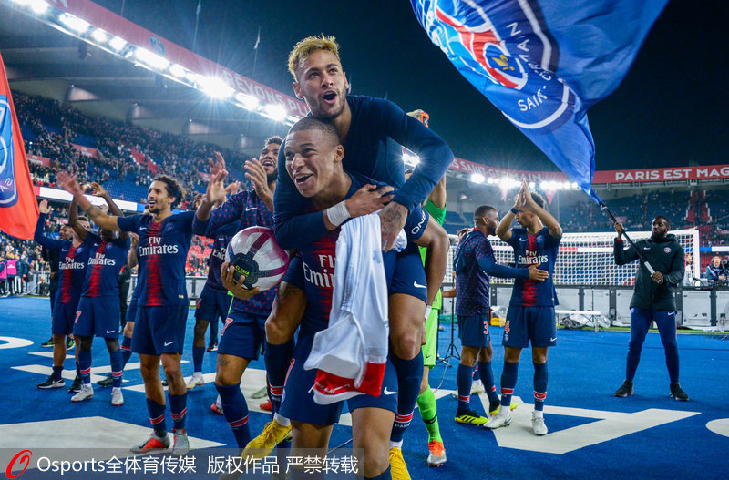 格拉斯纳：全队没人该被指责；点球大战阿森纳是更幸运的一方（格拉斯纳：无人该背锅，点球大战阿森纳更走运）