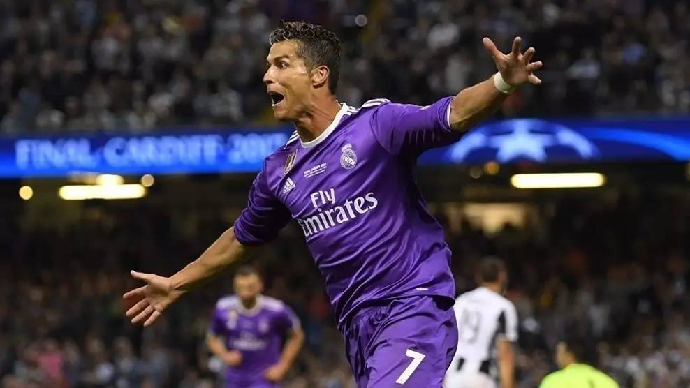 桑托斯主席：我们想和内马尔续约至明年世界杯，将很快谈判