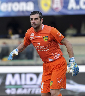 终结纽卡70年冠军荒！官方：伊萨克荣膺2025瑞典金球奖（官方确认：伊萨克当选2025瑞典金球，助纽卡终结70年无冠荒）