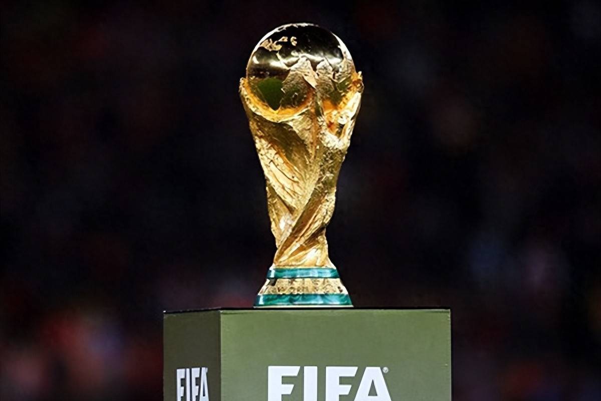 孙继海：邵佳一是现阶段适合担任国足主帅的人（孙继海：当下执教国足最合适的人选是邵佳一）