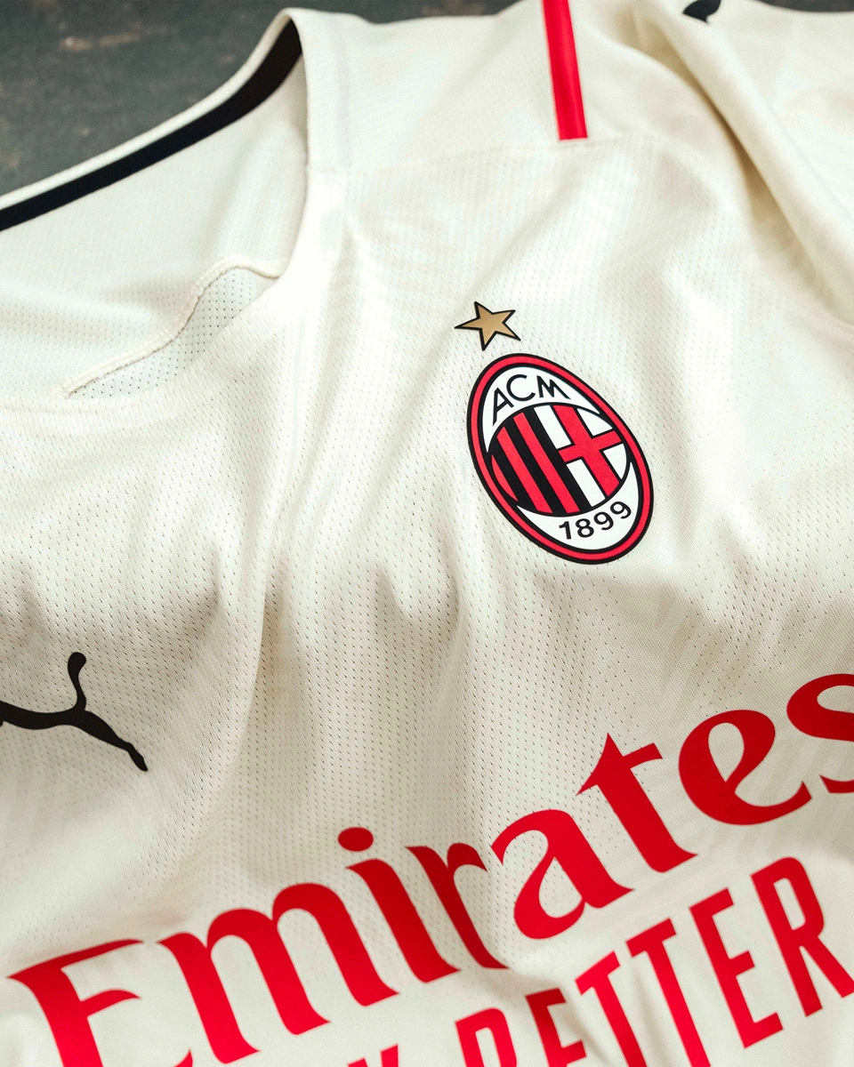 世体：霍安·加西亚可出战欧冠，巴尔德、埃里克·加西亚情况类似（世体：霍安·加西亚有望出战欧冠，巴尔德与埃里克·加西亚情况相似）